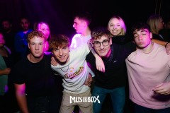 box009
