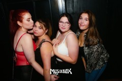 box099