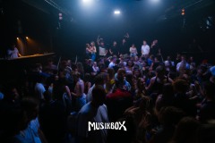 box047