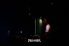 box073