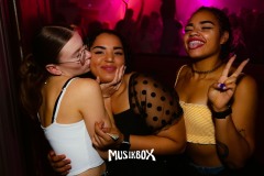 box023