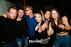 box099