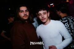 box005