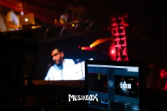 box022