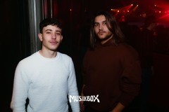 box043