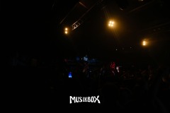 box054