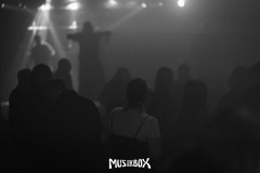 02-03-Box-07