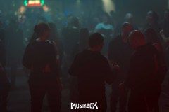 02-03-Box-11