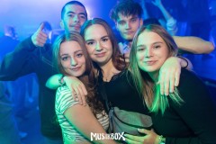 03-11-Box-60