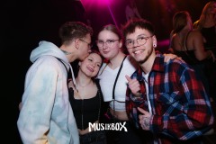box008