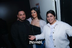 box083