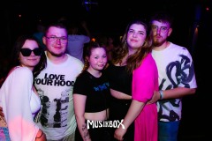 box056