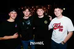box133