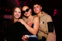 box001