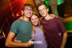 box019