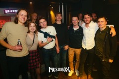 box033