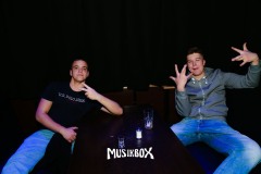 box056