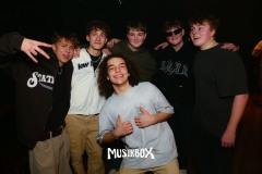 box033