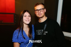 box043