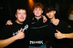 box048