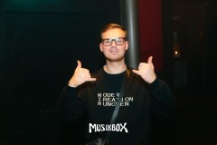 box057