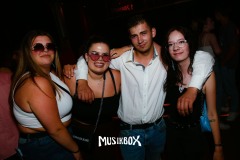 box004