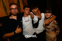 box008