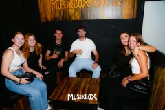 box047