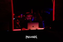 box058