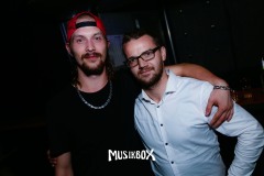 box092