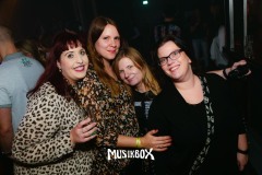 box003