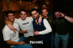 box011