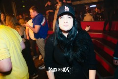 box037