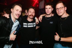 box047