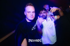 box105