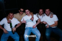 box008