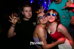 box009
