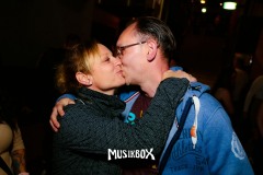 box015