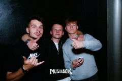 box037
