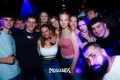 box043