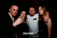 box049