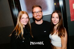 box111