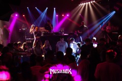 box025