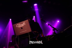 box046