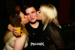 box054