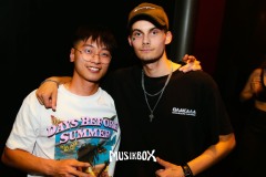 box081