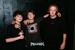 box083