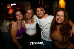box082