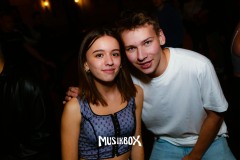 box098