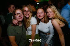 box195